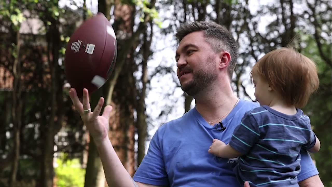 Father and child outdoors — Family.Vote